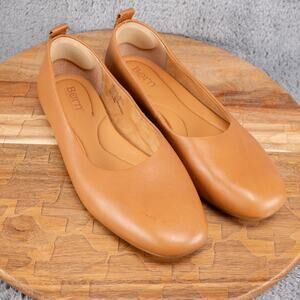 Born Womens Beca Flat Hand Crafted Leather Size 8.5M Brown Comfort Support